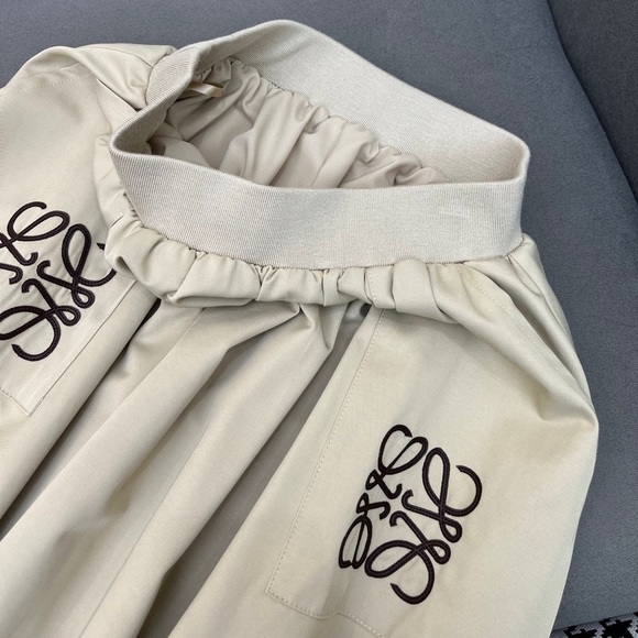 Loewe Elegant Cream and Black Women's Skirt - Picture 6 of 6